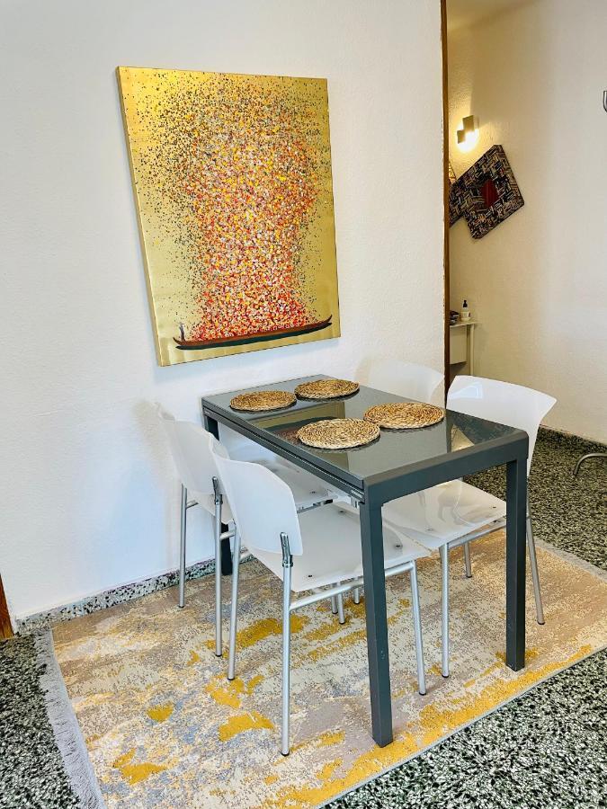 Apartment Plaza Colmenillas Малага Экстерьер фото