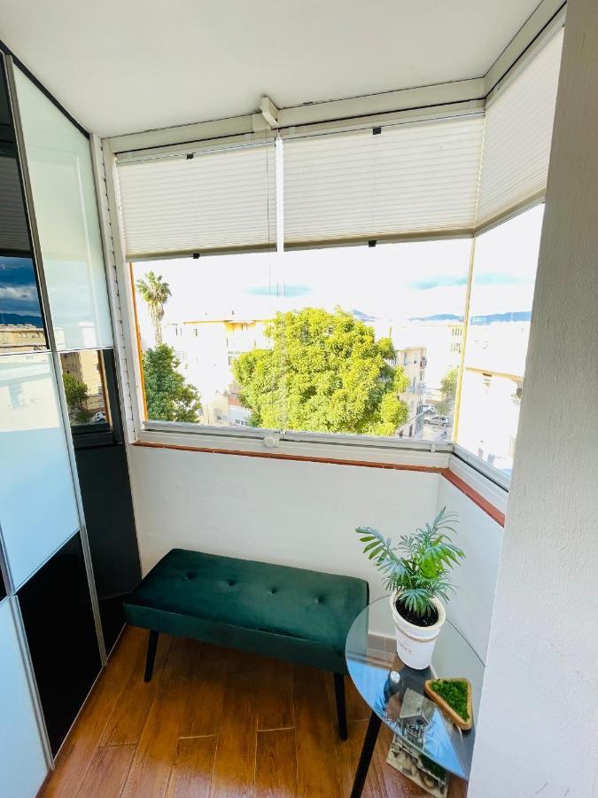 Apartment Plaza Colmenillas Малага Экстерьер фото